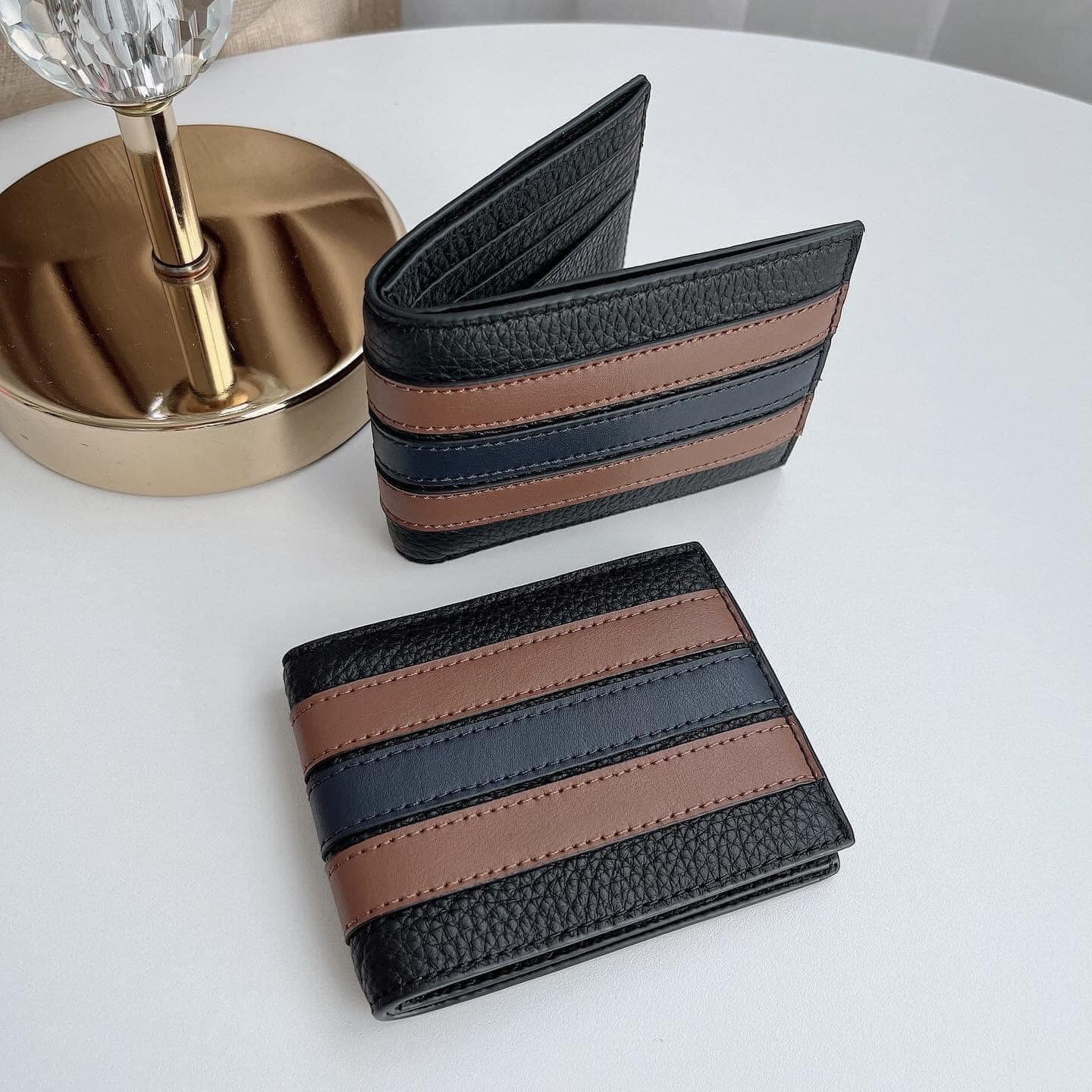 ví coach nam da mềm sọc.jpeg (219 KB)